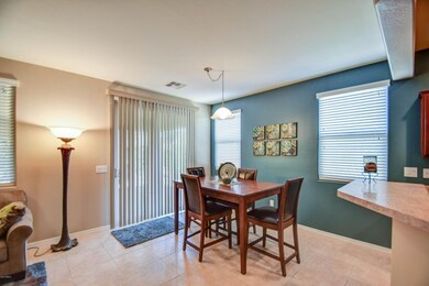 dining area 4