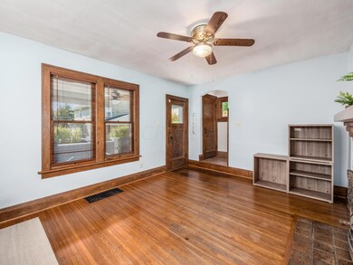 A_38_W_Longview_007