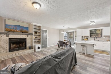 4685 Barnes Ct, Loganville, GA 30052 - photo 4