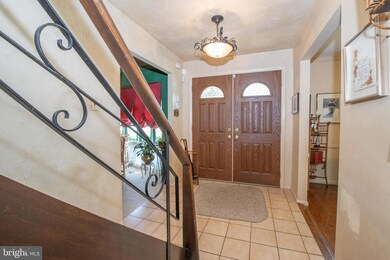 2512 Selwyn Dr, Broomall, PA 19008 - photo 5