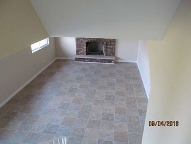 17813 Cypress Ave, Country Club Hills, IL 60478 - photo 4