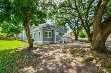 8271 Grafton St, Houston, TX 77017 - photo 4