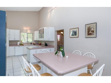 3721 F Ave NW, Cedar Rapids, IA 52405 - photo 6