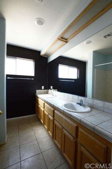 7009 Ivanpah Ave, Twentynine Palms, CA 92277 - photo 7