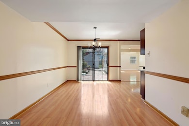 114 Carleton Ln, Mount Laurel, NJ 08054 - photo 7