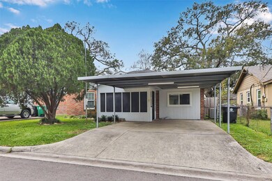 1819 Angeline St, Houston, TX 77009 - photo 4