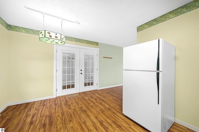 1903 Maple Dr, Traverse City, MI 49686 - photo 7