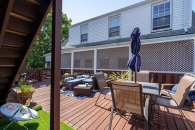 40 W Dane St unit 2, Beverly, MA 01915 - photo 2