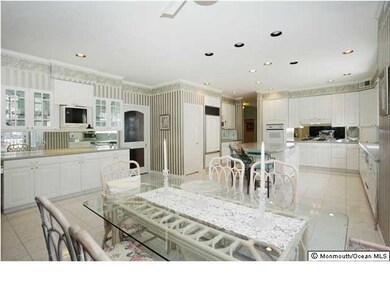 7 Carla Ct, Holmdel, NJ 07733 - photo 4