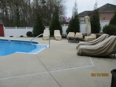 3705 Fox Run (33)