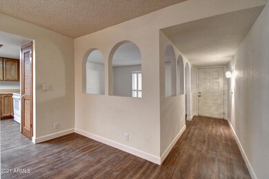 4737 E Flower Circle (8)