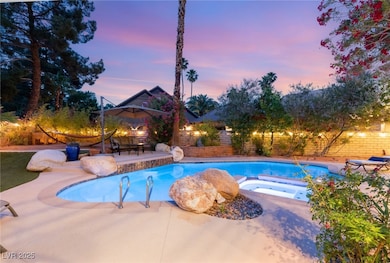 3004 Astoria Pines Cir, Las Vegas, NV 89107 - photo 6