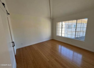 20251110_041654000_iOS