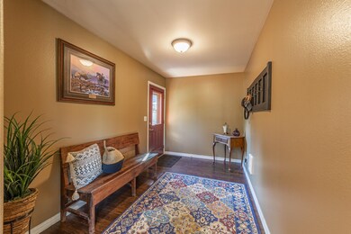 468 Lake Loop Drive