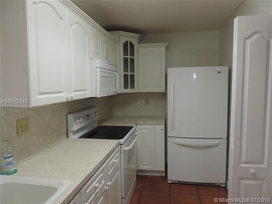 14752 SW 66th St, Miami, FL 33193 - photo 3