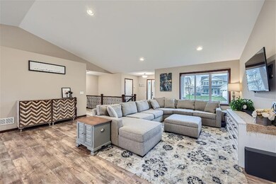 7096 208th place North - MLS Sized - 004 - 05 Living Room.jpg