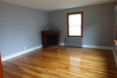 29 Marlboro St, Lawrence, MA 01843 - photo 3