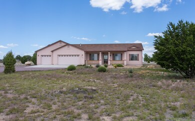 1170 E Trev View Trail, Paulden, AZ 86334 - photo 2
