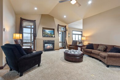 Living rm