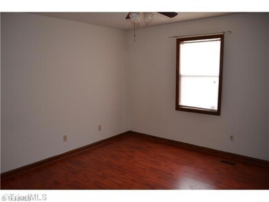 1st Bedroom.