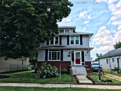 223 17th St, Dunbar, WV 25064 - photo 3