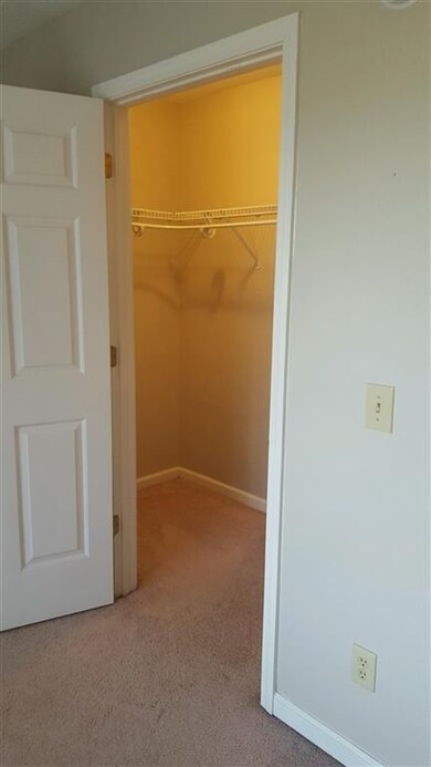 1131 Robin Hood Ct unit 104, Harrisonburg, VA 22801 - photo 4