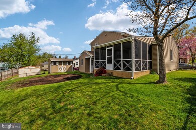 512 Sudbury Rd, Linthicum Heights, MD 21090 - photo 2