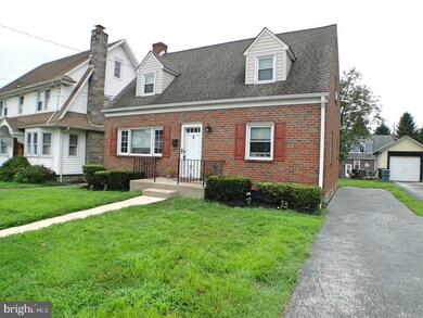 29 Columbus Ave, Havertown, PA 19083 - photo 3