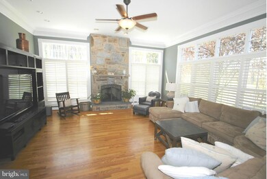 302 Gatsby Place, Edgewater, MD 21037 - photo 4