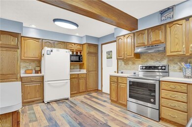 New Pergo kitchen floors 2019