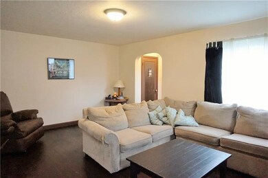 Plaster walls throughout, lots of character!
