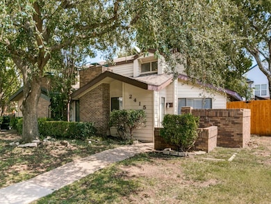 2415 Sendero Trail, Lewisville, TX 75067 - photo 2