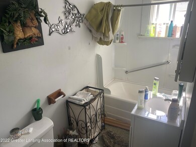 405 E Hodge Ave, Lansing, MI 48910 - photo 6