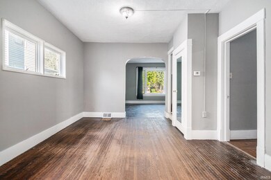 1617 Roys Ave, Elkhart, IN 46516 - photo 7