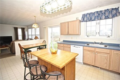 50 Carriage Trail, Middletown, RI 02842 - photo 5