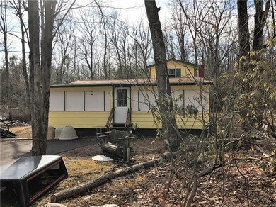 4215 Greenwood Dr, Kunkletown, PA 18058 - photo 2