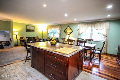 3 Dutchess Ct, Saratoga Springs, NY 12866 - photo 6