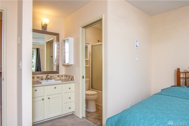 8629 240th St SW unit C3, Edmonds, WA 98026 - photo 5