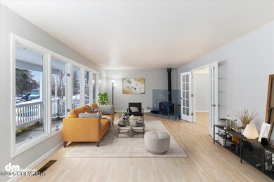 10-LIVINGROOM_SIP_IMG_1-3_Final