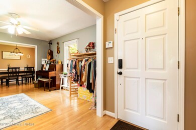 4910 Fible Ln, Crestwood, KY 40014 - photo 7