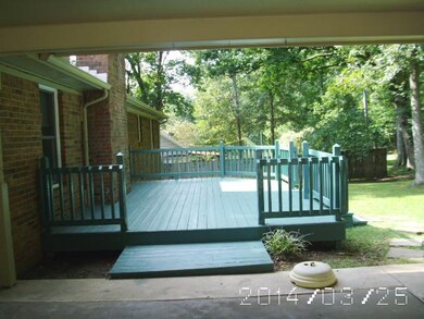 327 Hilltop Dr, Shelbyville, TN 37160 - photo 4