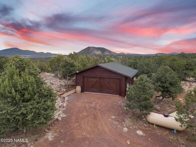 7634 N Trails End Dr, Williams, AZ 86046 - photo 2