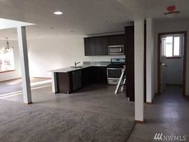 1482 W Gateway Heights Loop, Sedro Woolley, WA 98284 - photo 5