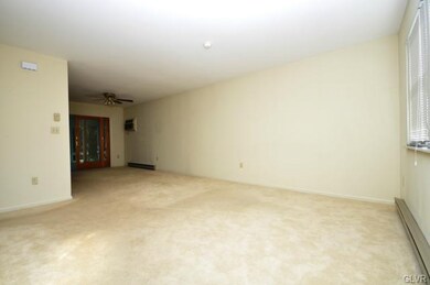 39 Armour Ct, Allentown, PA 18103 - photo 4