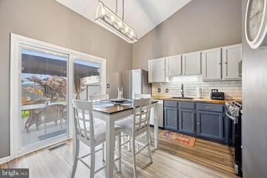 984 Rill Rd, Reading, PA 19606 - photo 6