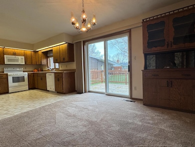 204 F St, Marshall, MN 56258 - photo 4