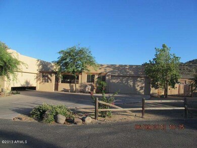 Front picture of guest Quarters