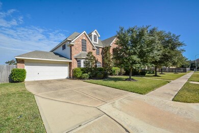 17418 Shoal Lake Ln, Houston, TX 77095 - photo 2