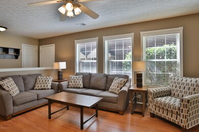 8478 Grand Trevi Dr unit 3103, Louisville, KY 40228 - photo 5