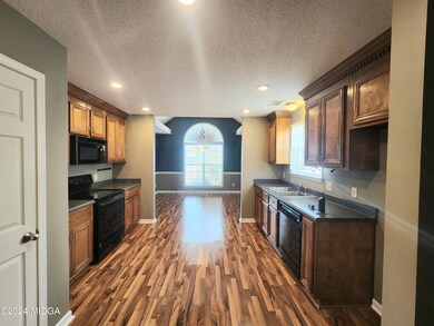 114 Alexandria Ct, Byron, GA 31008 - photo 2